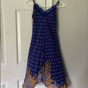 navy blue patterned sundress!